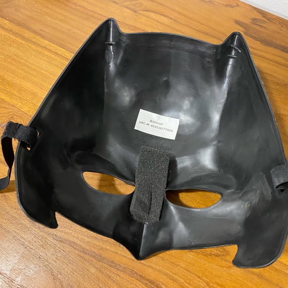 Deluxe Batman Costume ~ Medium - Picture 9 of 9